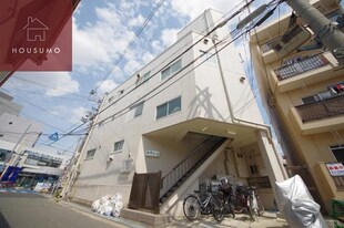 本町ビルの物件外観写真